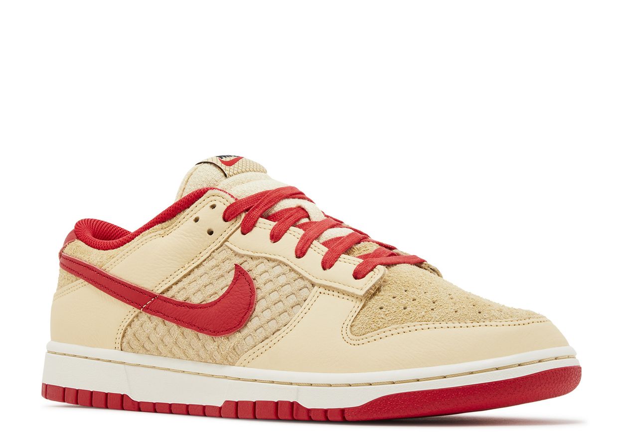 Nike Dunk Low Retro SE Strawberry Waffle (PRE-OWNED) (NO-BOX)