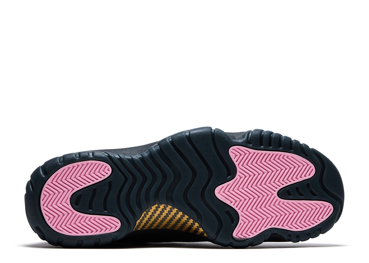 Air Jordan 11 Retro Mojave