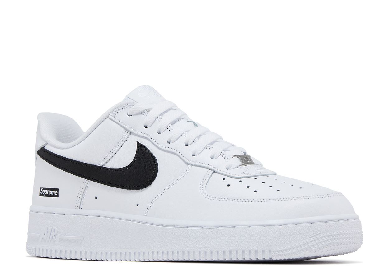 Nike Air Force 1 Low Supreme White Black Box Logo