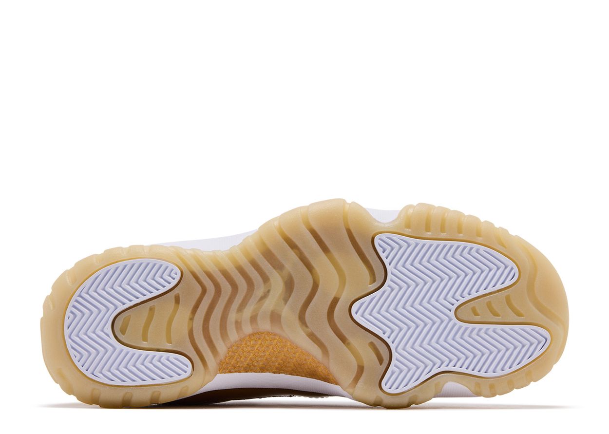 Air Jordan 11 Retro Low Mother's Day (W)
