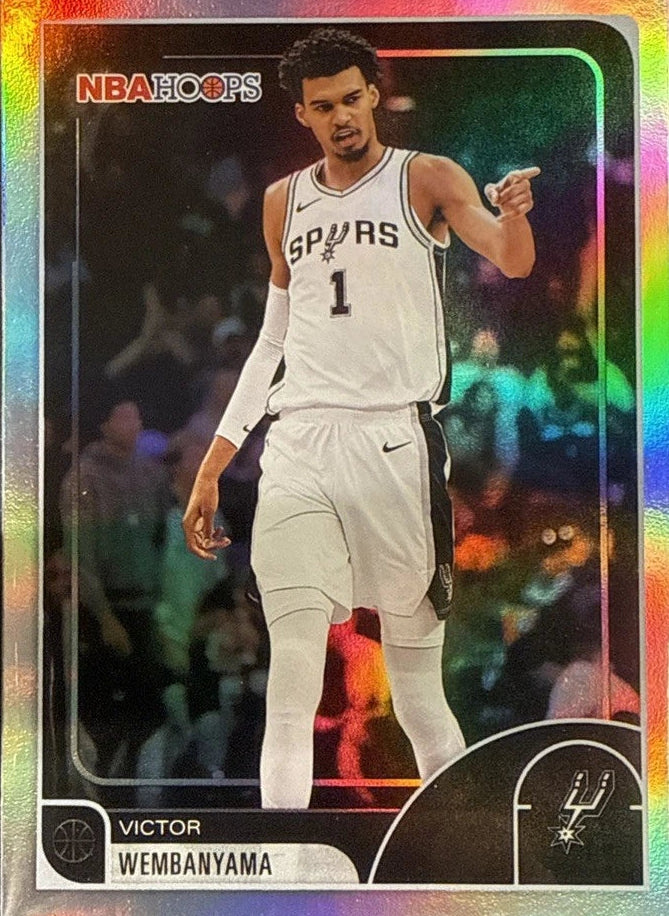 2025-26 Topps NBA Hoops Victor Wembanyama Holo Foil #30 Spurs Wemby